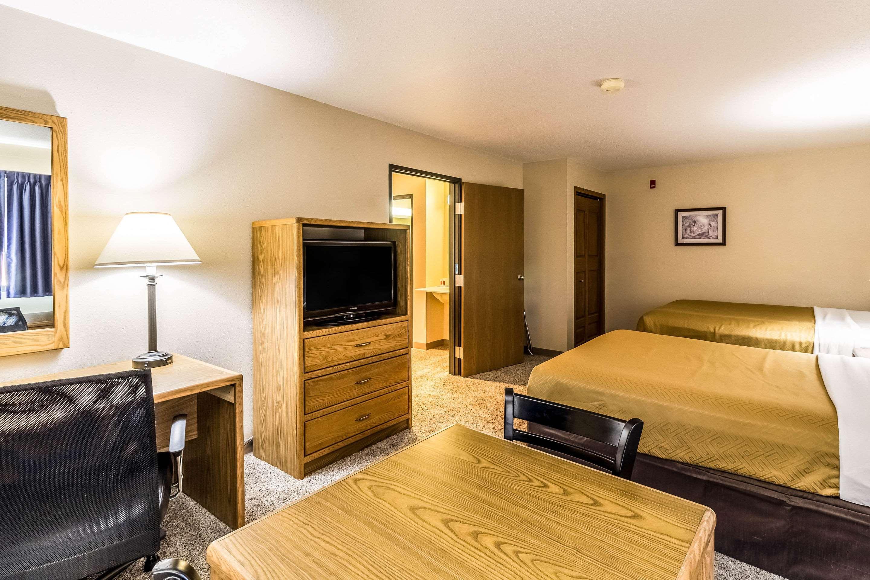 Econo Lodge - Valley City Extérieur photo