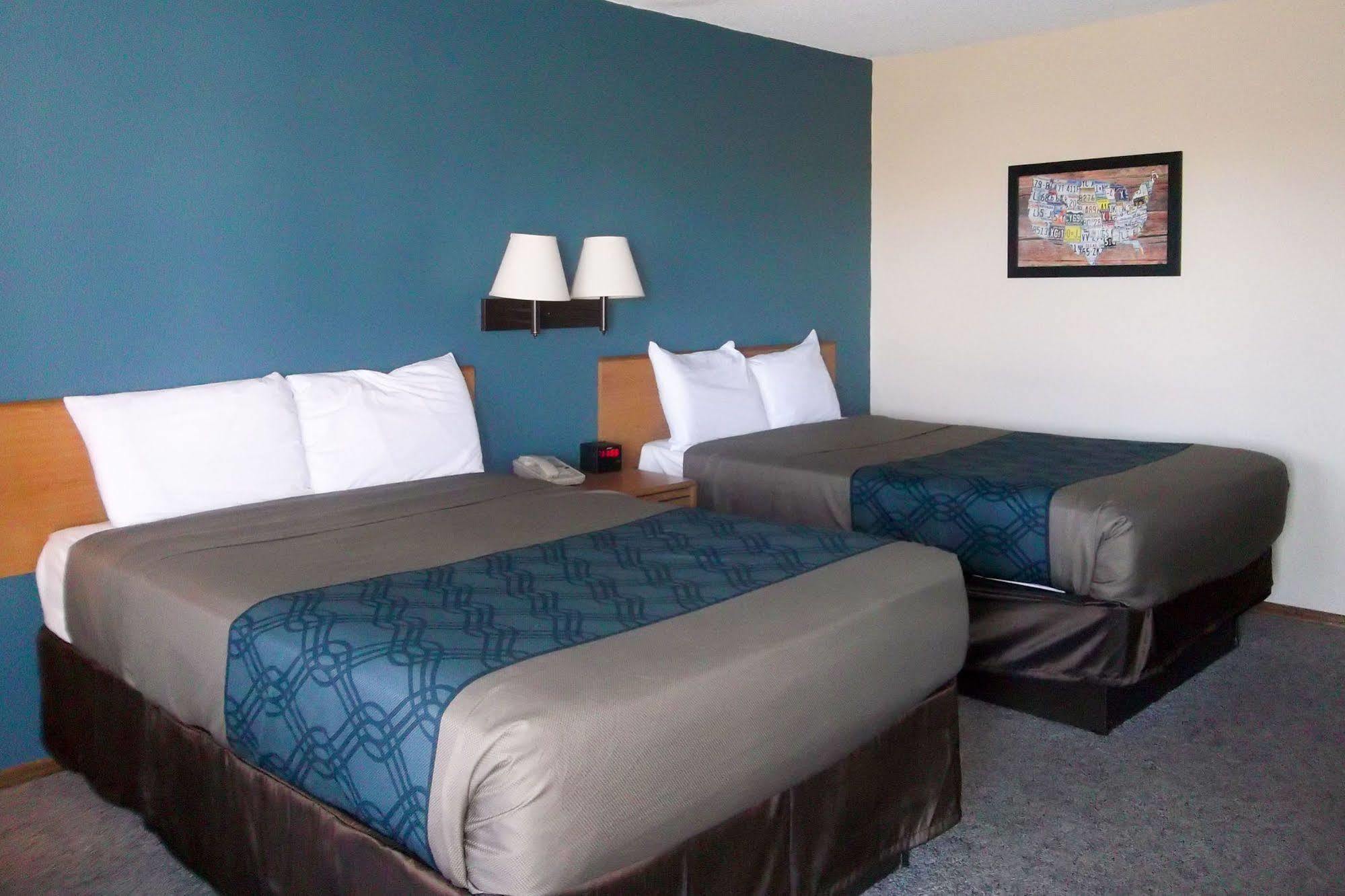 Econo Lodge - Valley City Extérieur photo